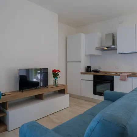 Residenza Luna Apartment